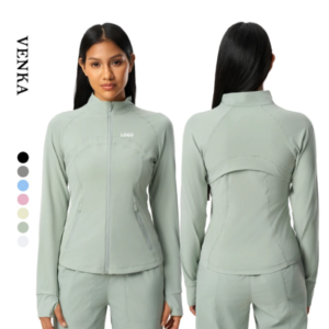Tenue de sport pour femmes