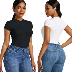 Ensemble pantalon et t-shirt